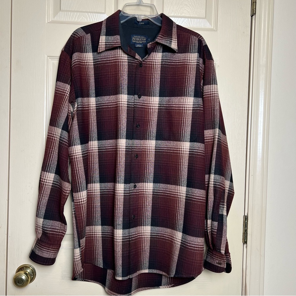 Pendleton Lodge Shirt Black and Maroon Plaid Button-Up Shirt